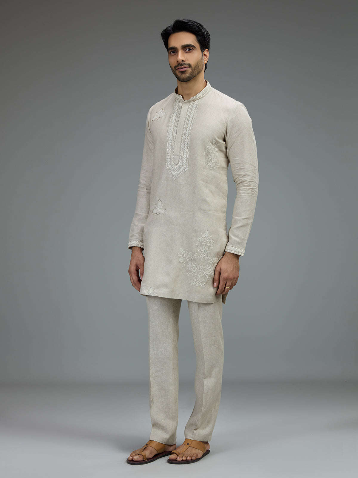 Light grey elegant mens kurta pajama with botanical embroidery