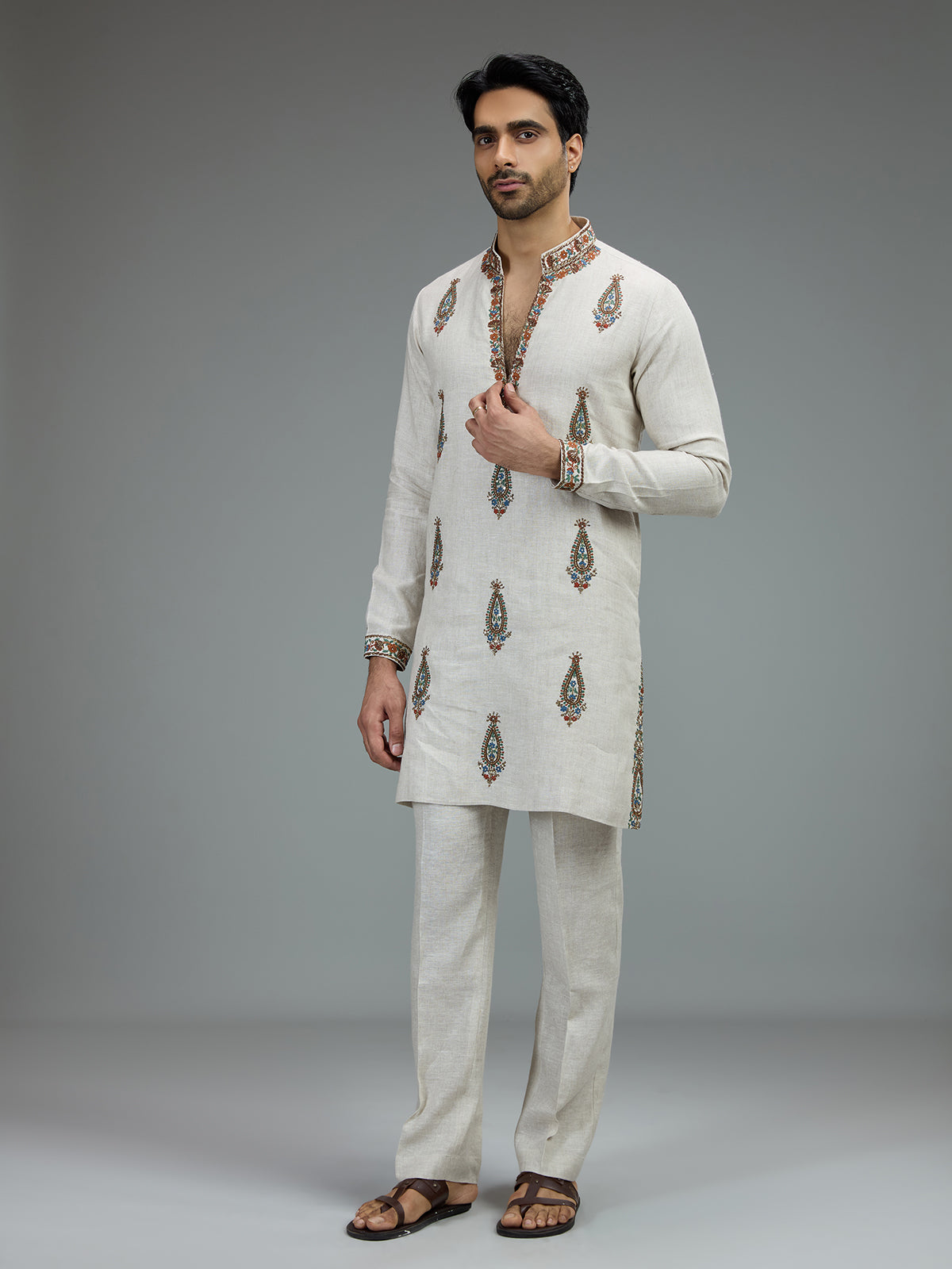 White classic mens kurta pajama with heritage embroidery