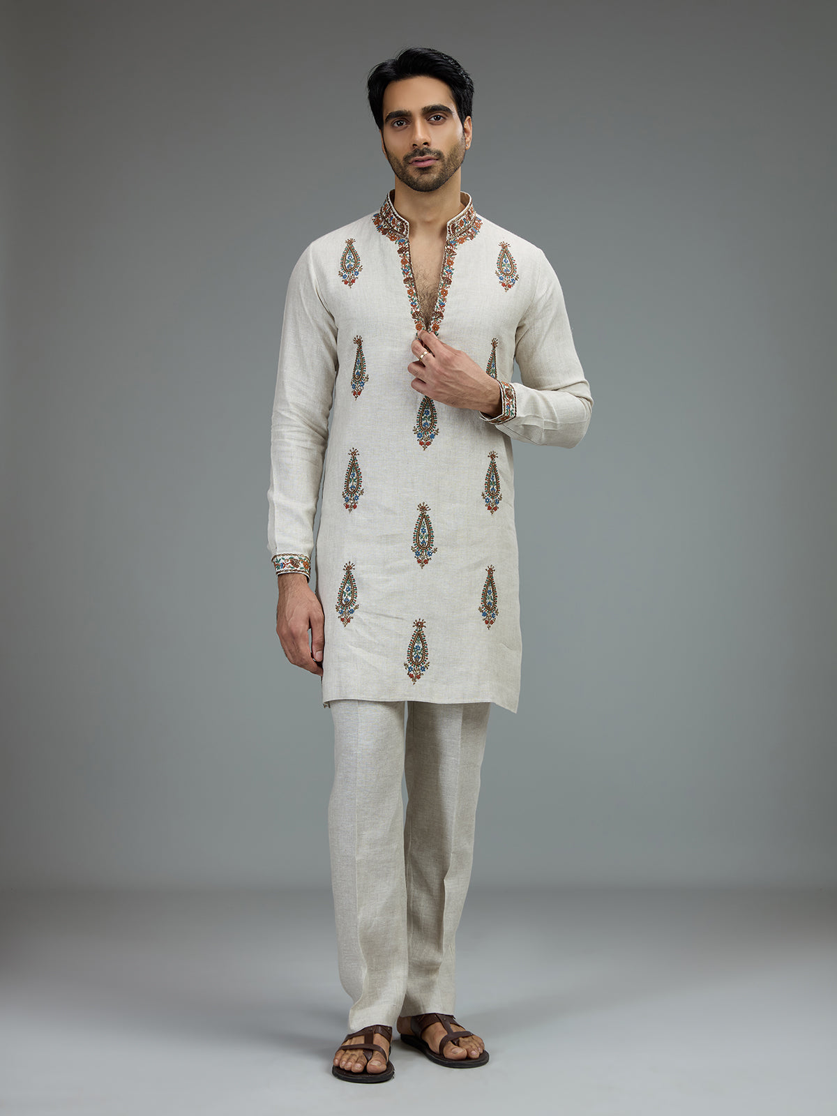 White classic mens kurta pajama with heritage embroidery