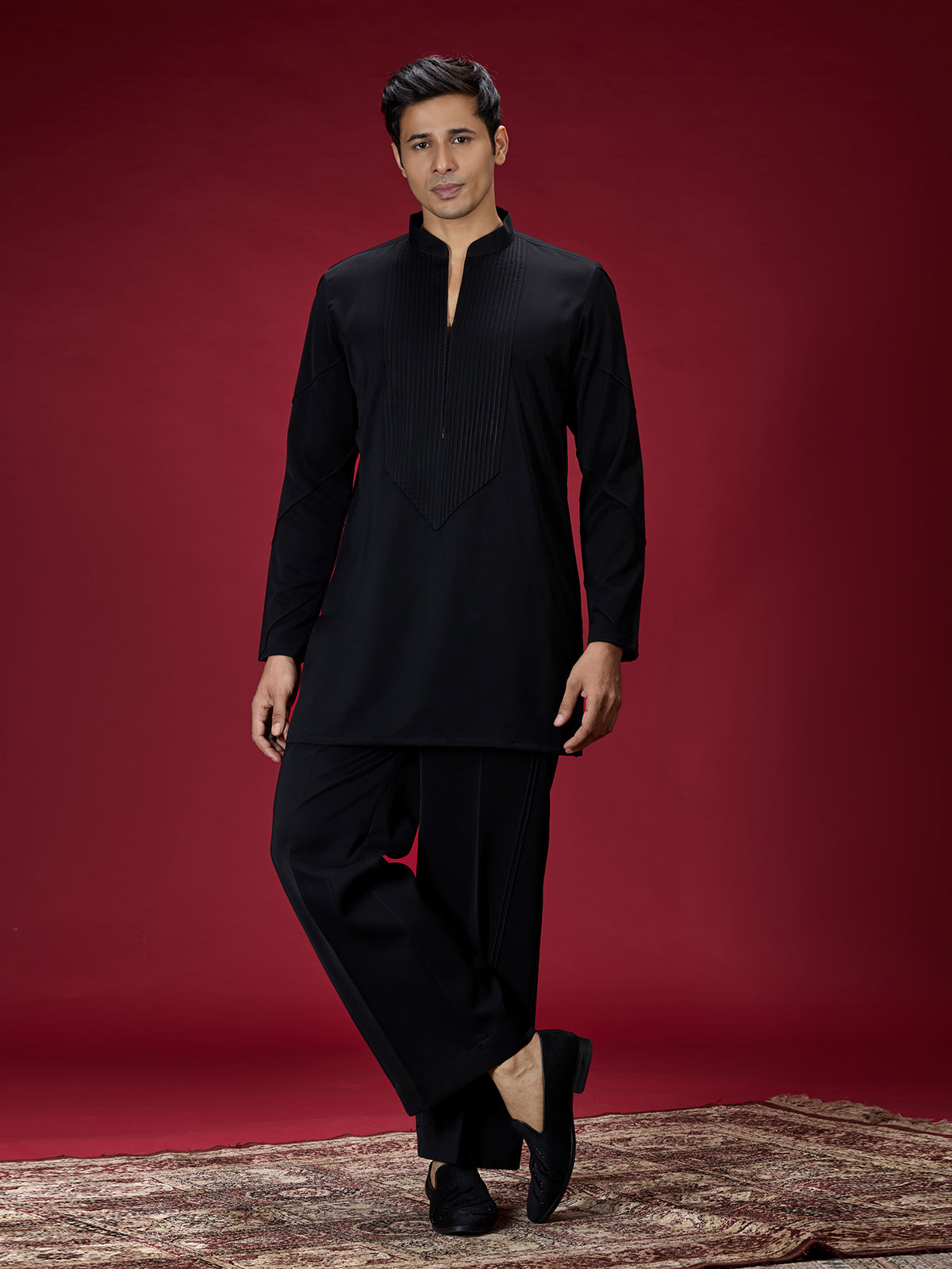 Black geometric embroidered mens kurta suit