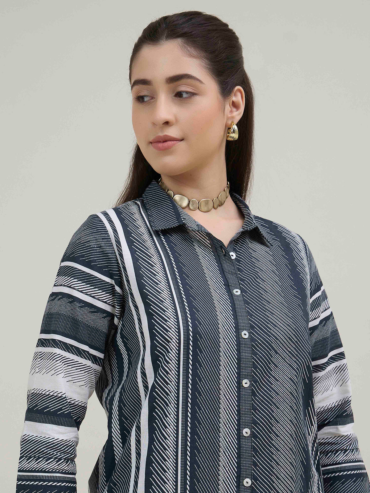 Black and white women kurti geometric printed style