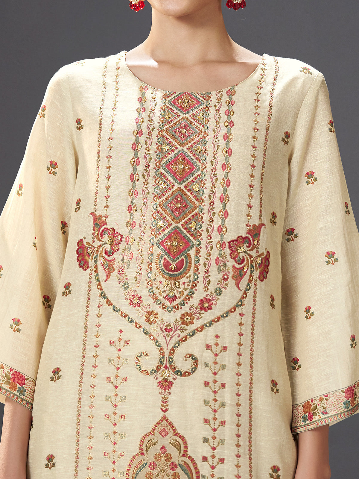 Cream cotton blend kashmiri inspired kurti set with zari detailing