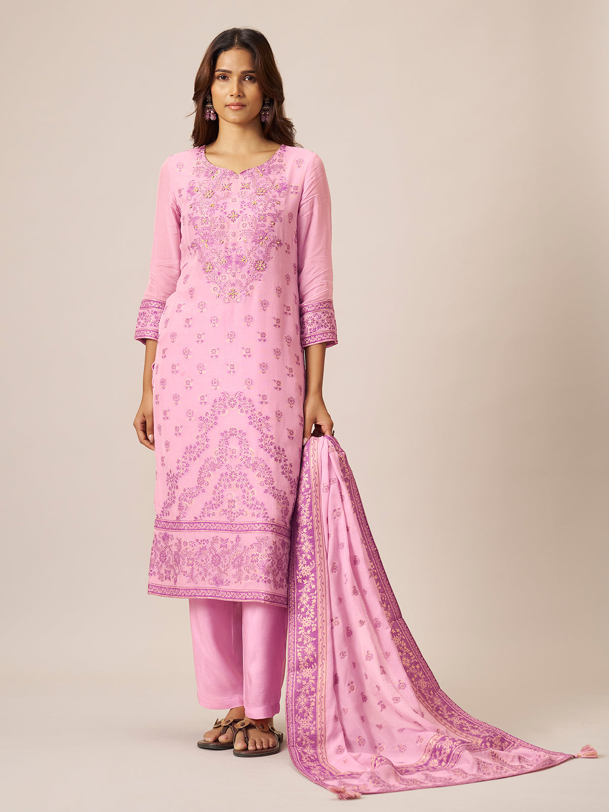 Soft pink cotton blend kurti set with kashmiri motifs