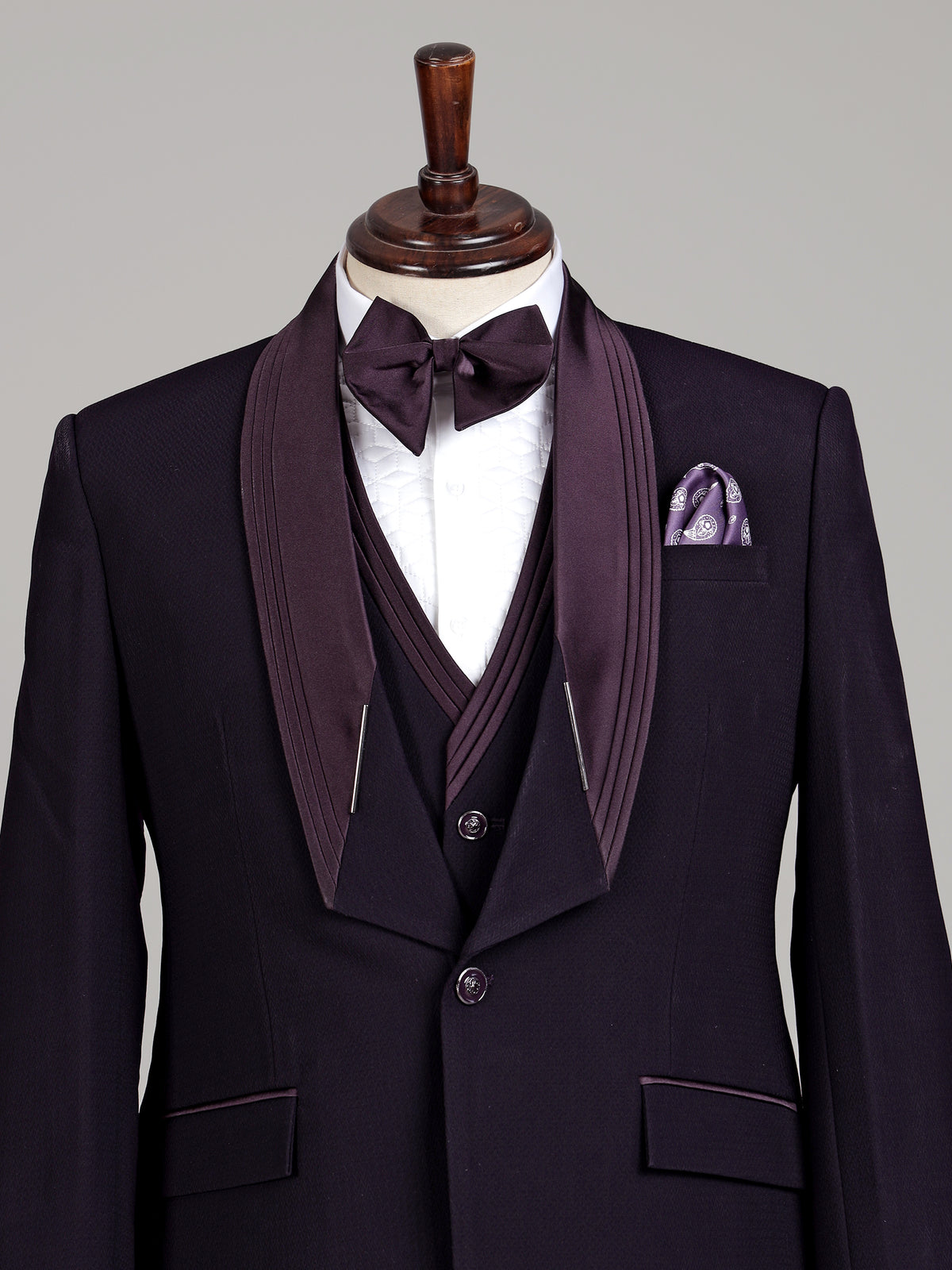 Midnight wine three-piece tuxedo suit with pleated satin lapel