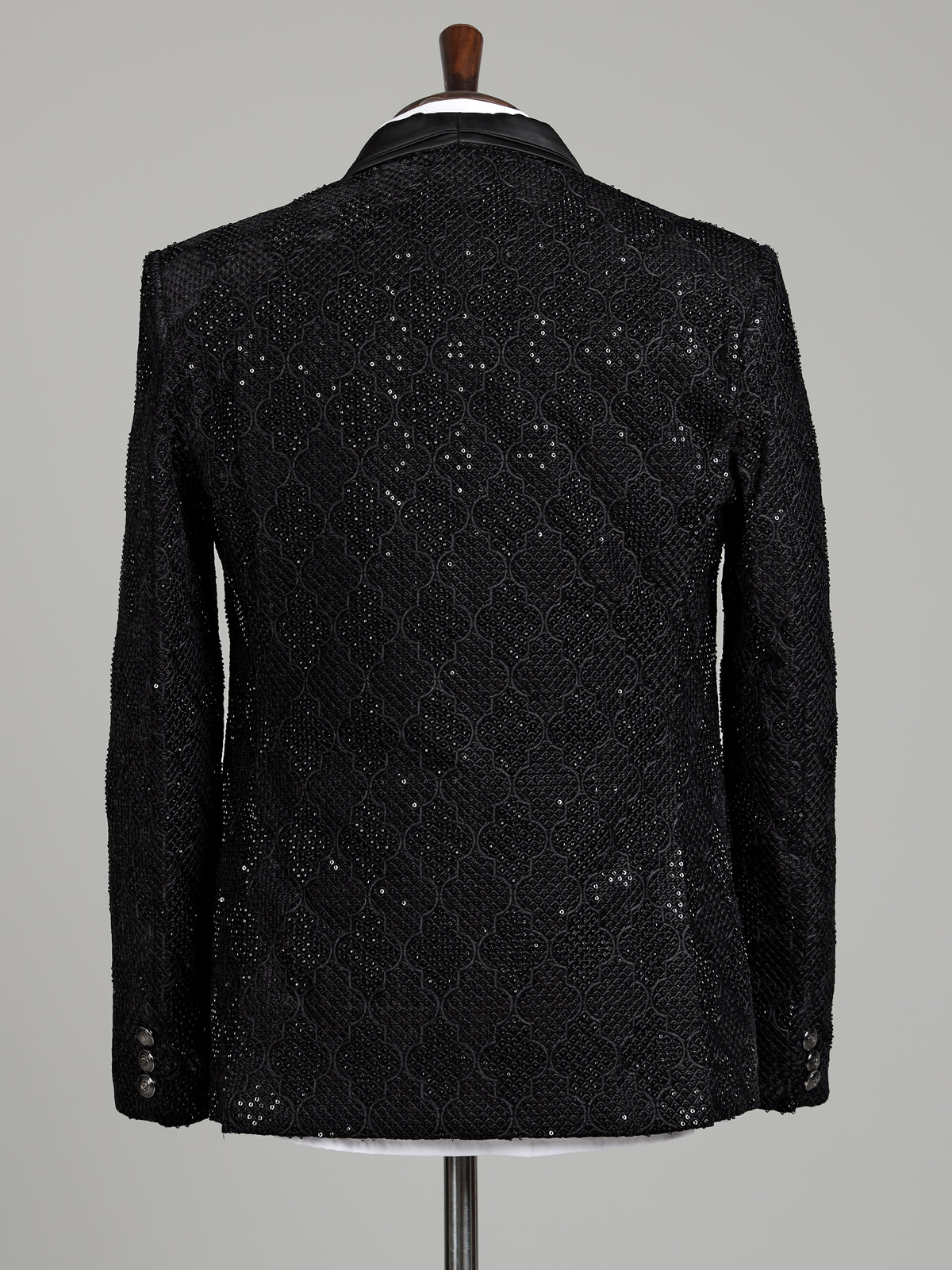 Black silk embroidered shawl lapel coat suit for mens weddings