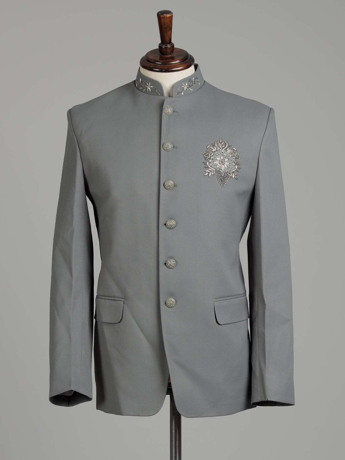 Grey mens tonal zardosi medallion bandhgala jodhpuri suit for weddings