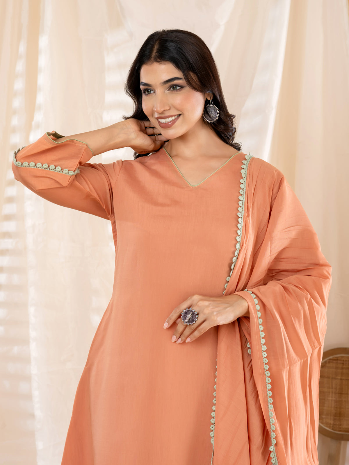 Peach lace border women kurti set