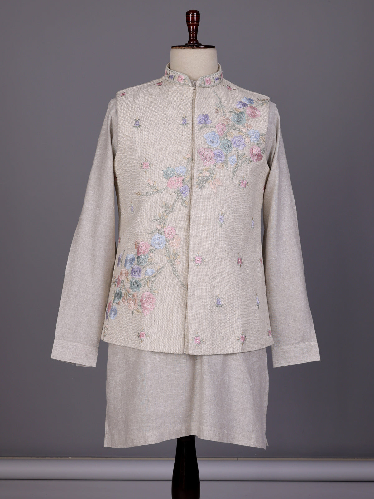 Off white floral thread waistcoat set with pants for mens