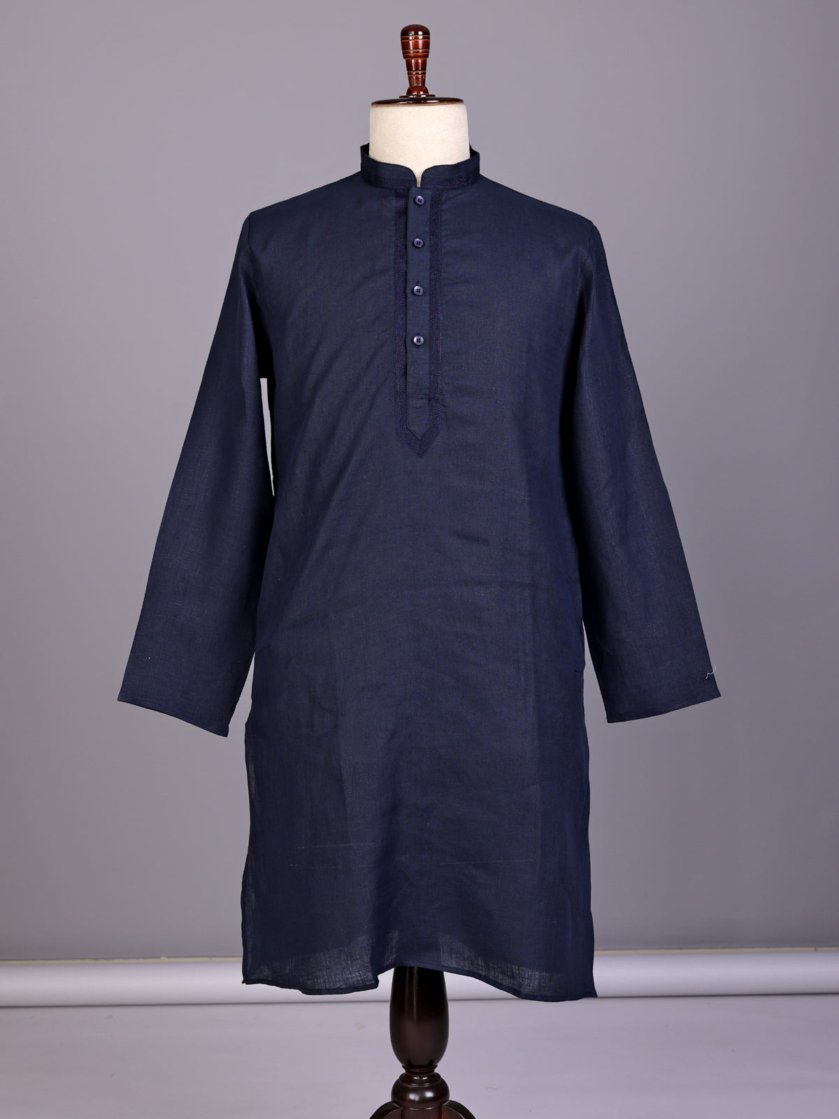 Blue tone-on-tone thread kurta suit with pants for mens
