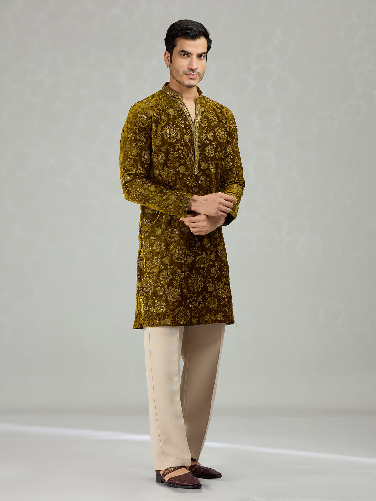 Mehendi green floral velvet grandeur men kurta suit