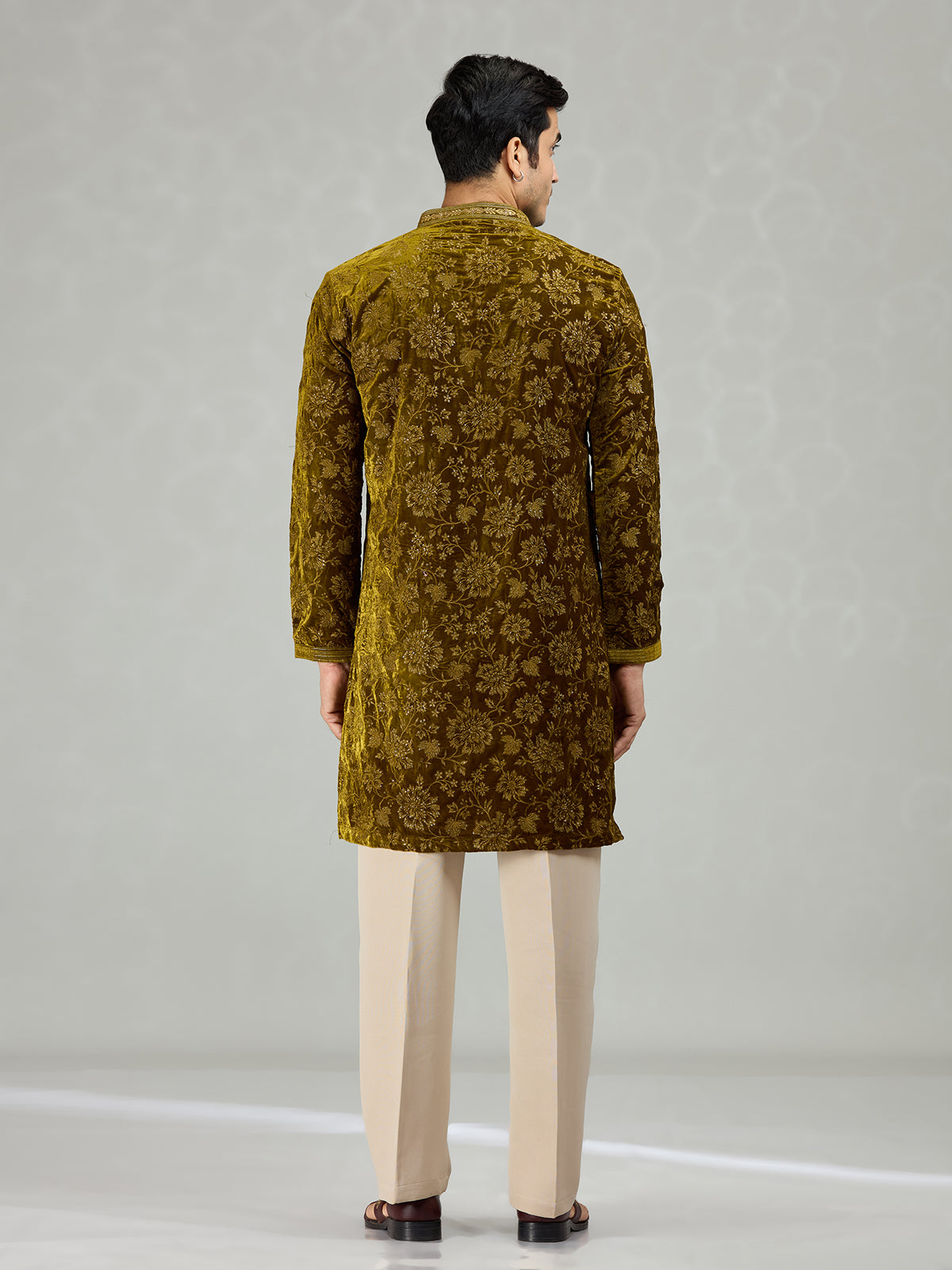 Mehendi green floral velvet grandeur men kurta suit