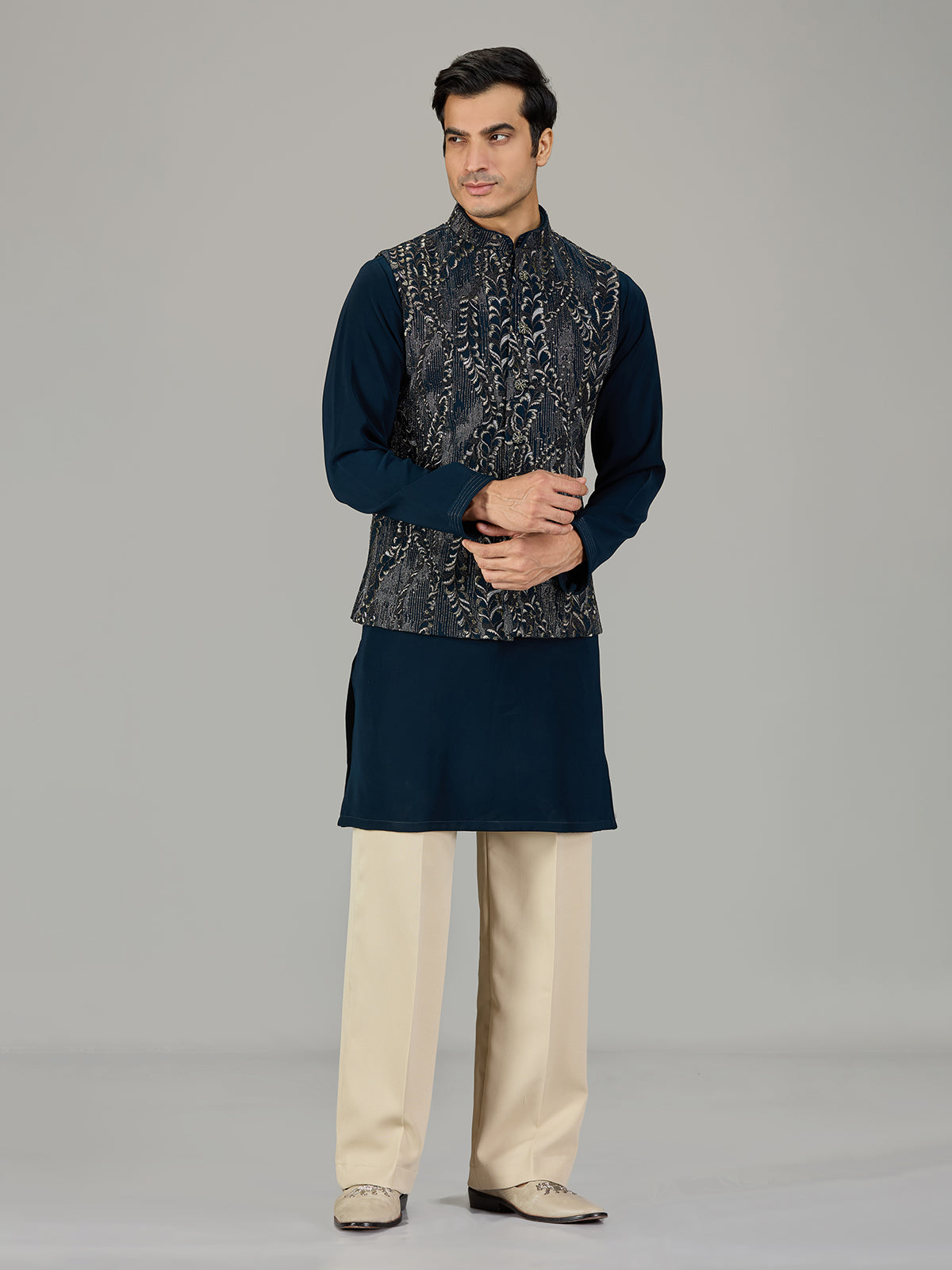 Rama blue climbing vine men waistcoat set