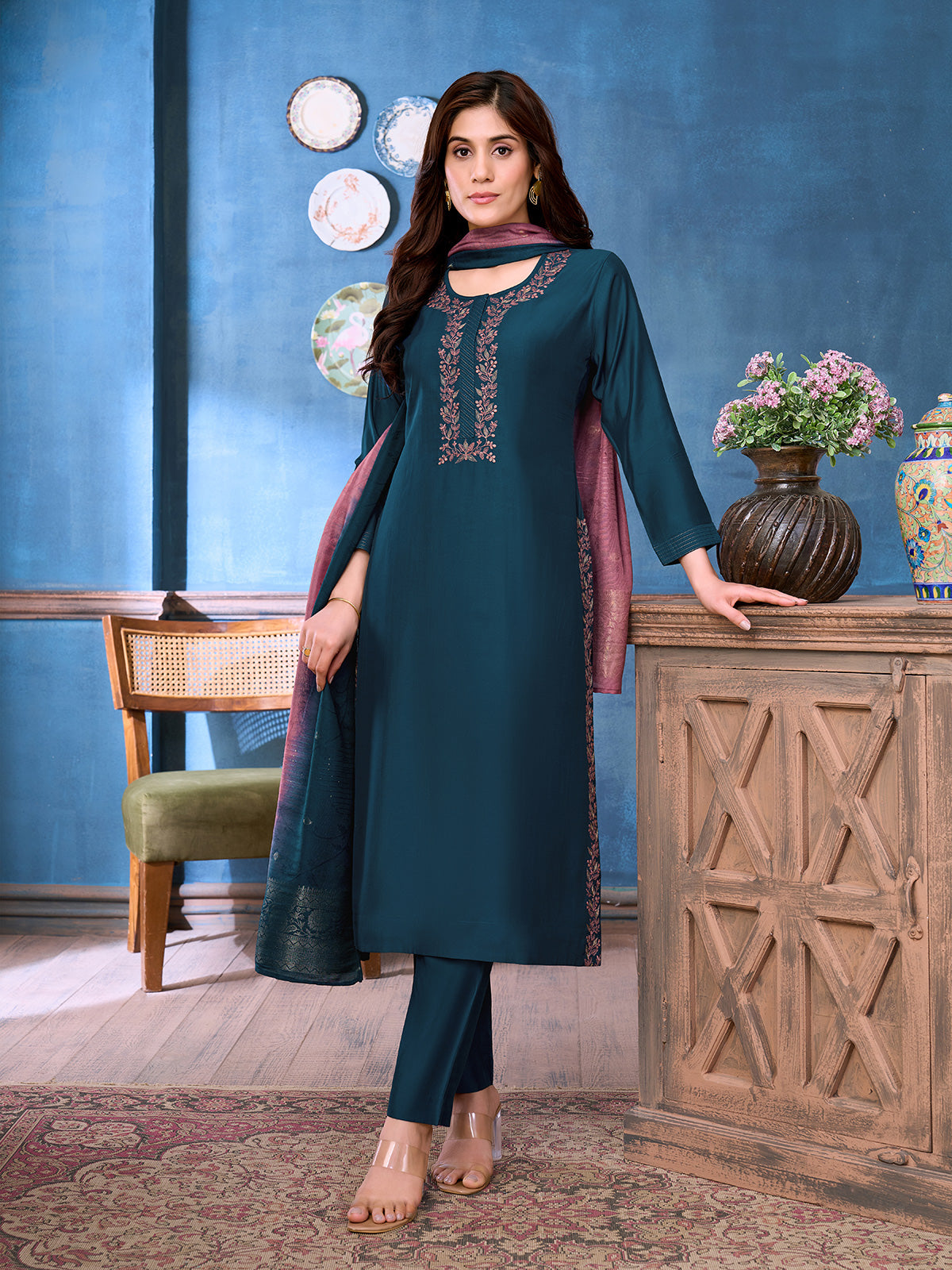 Rama green sequin charm women pant suit