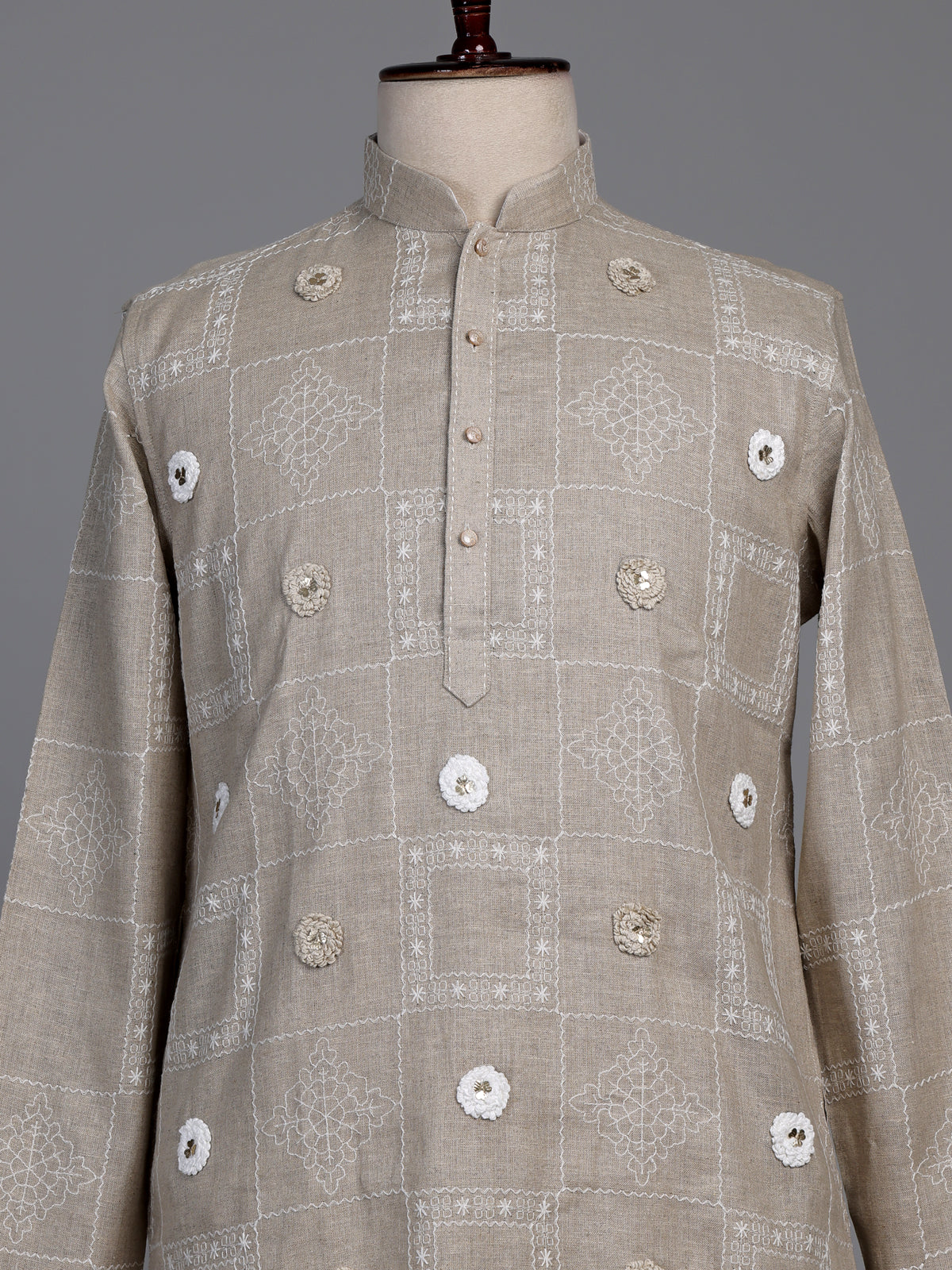 Beige linen kurta suit with floral thread embellishments