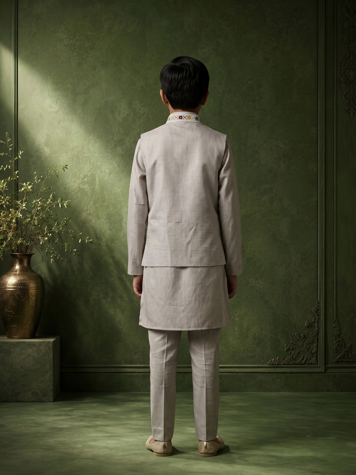 Silver-grey silk blend boys waistcoat set with floral sequin detailing