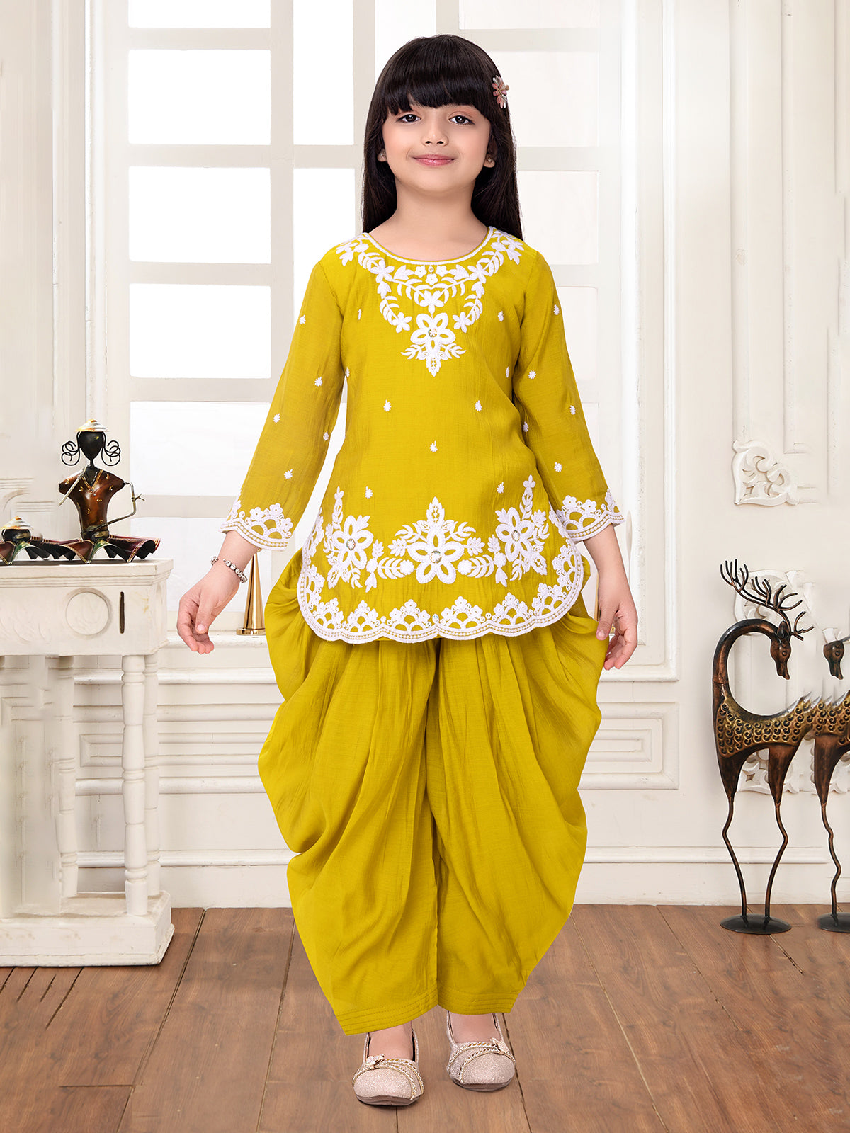 Mehendi yellow folk charm girl patiyala suit