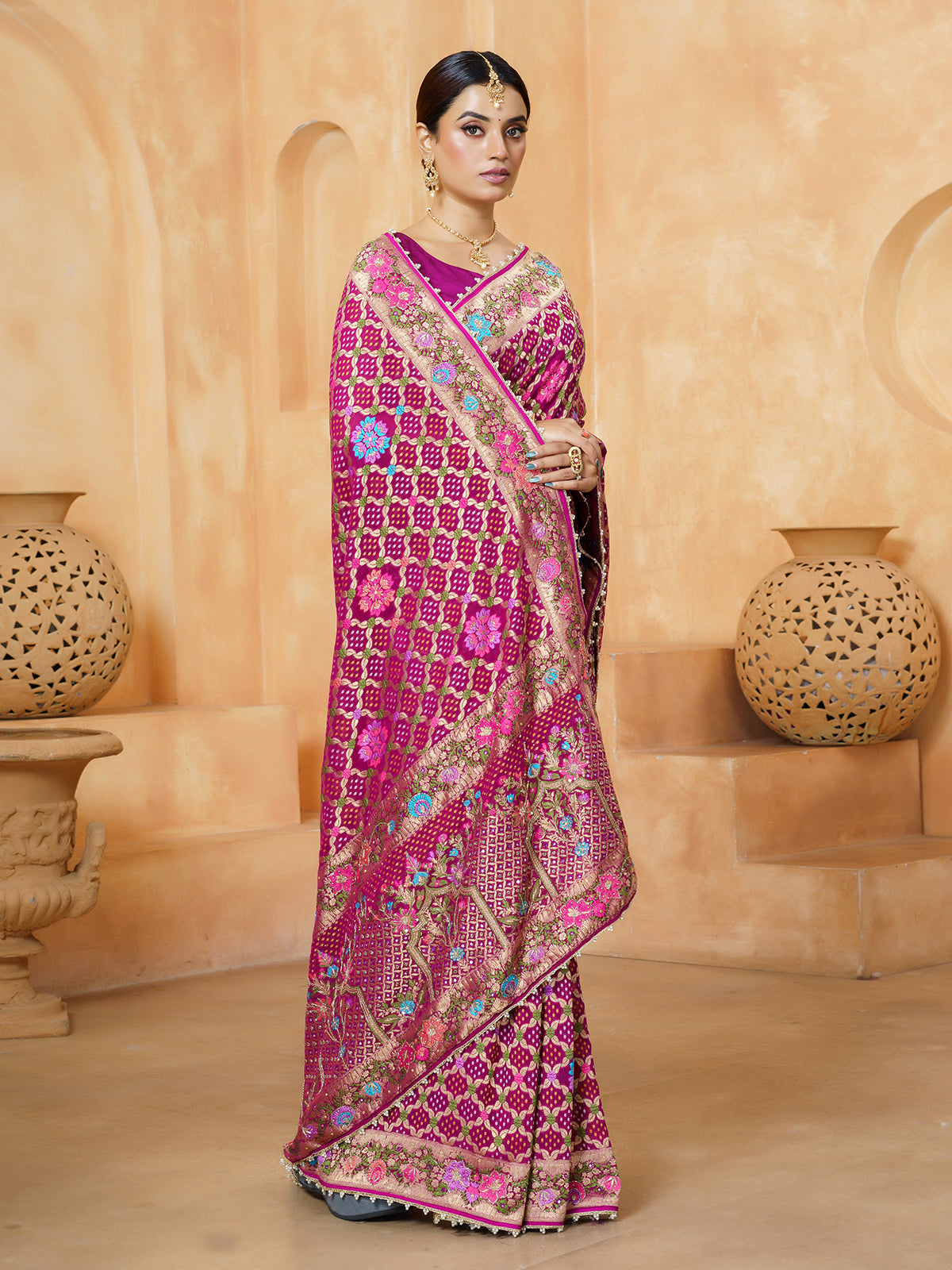 Pink mirror embellished bandhani premium saree for women