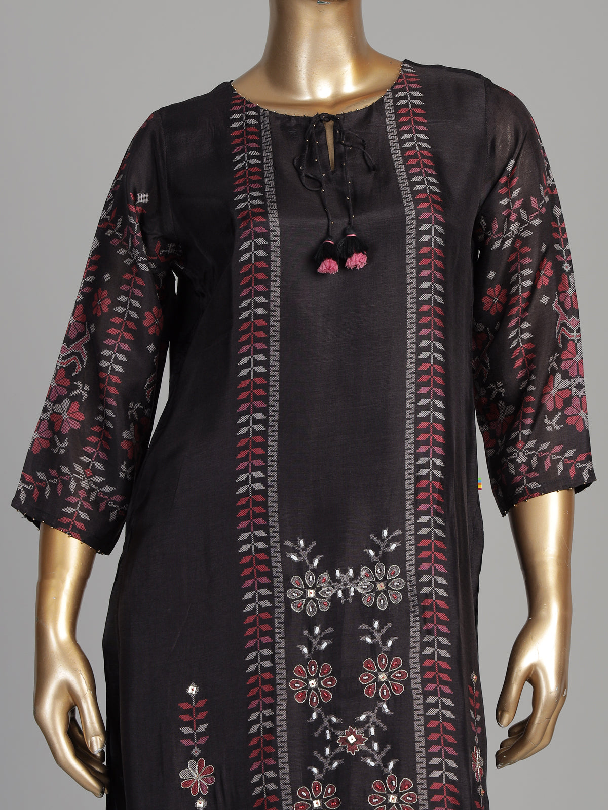 Black chevron vine women kurta set