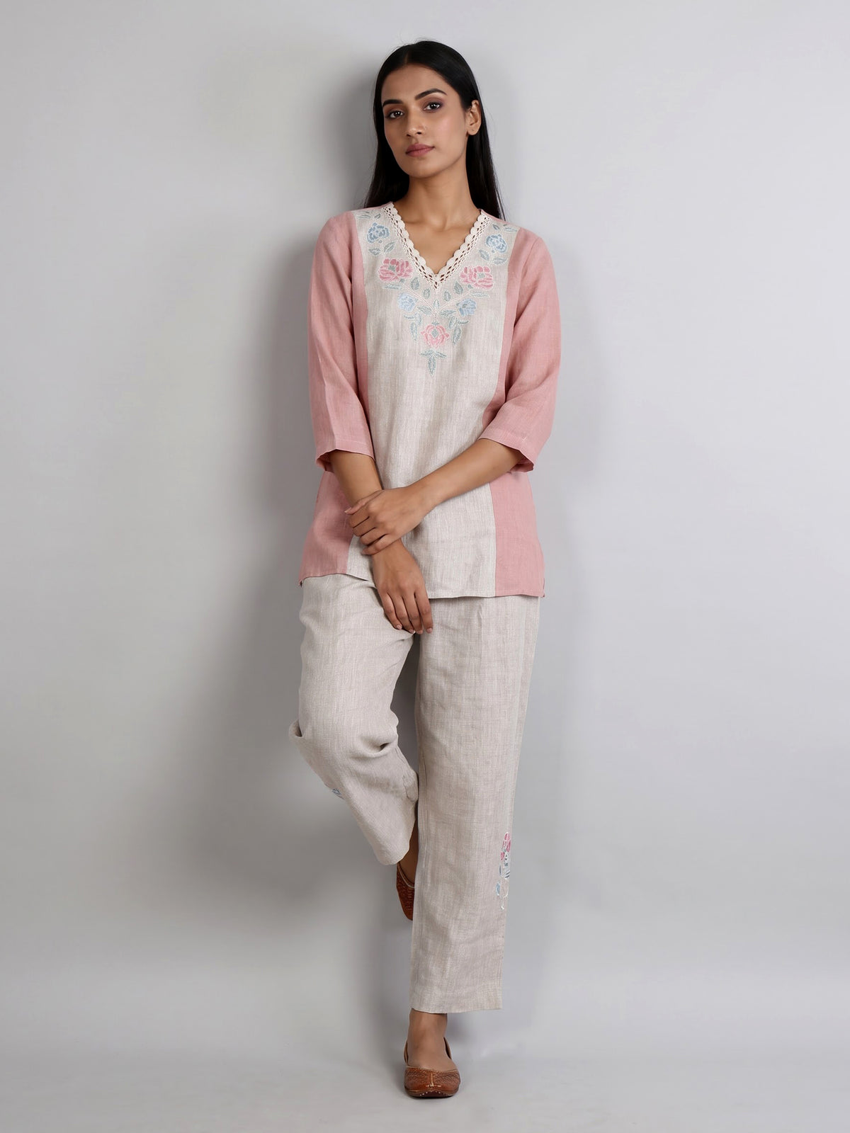 Peach ivory floral frame women co-ord set