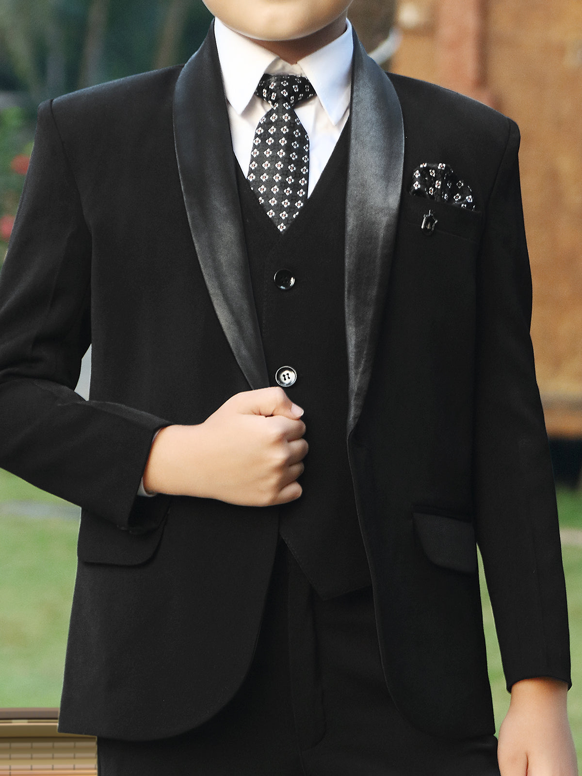 Black wedding special coat suit for little boys