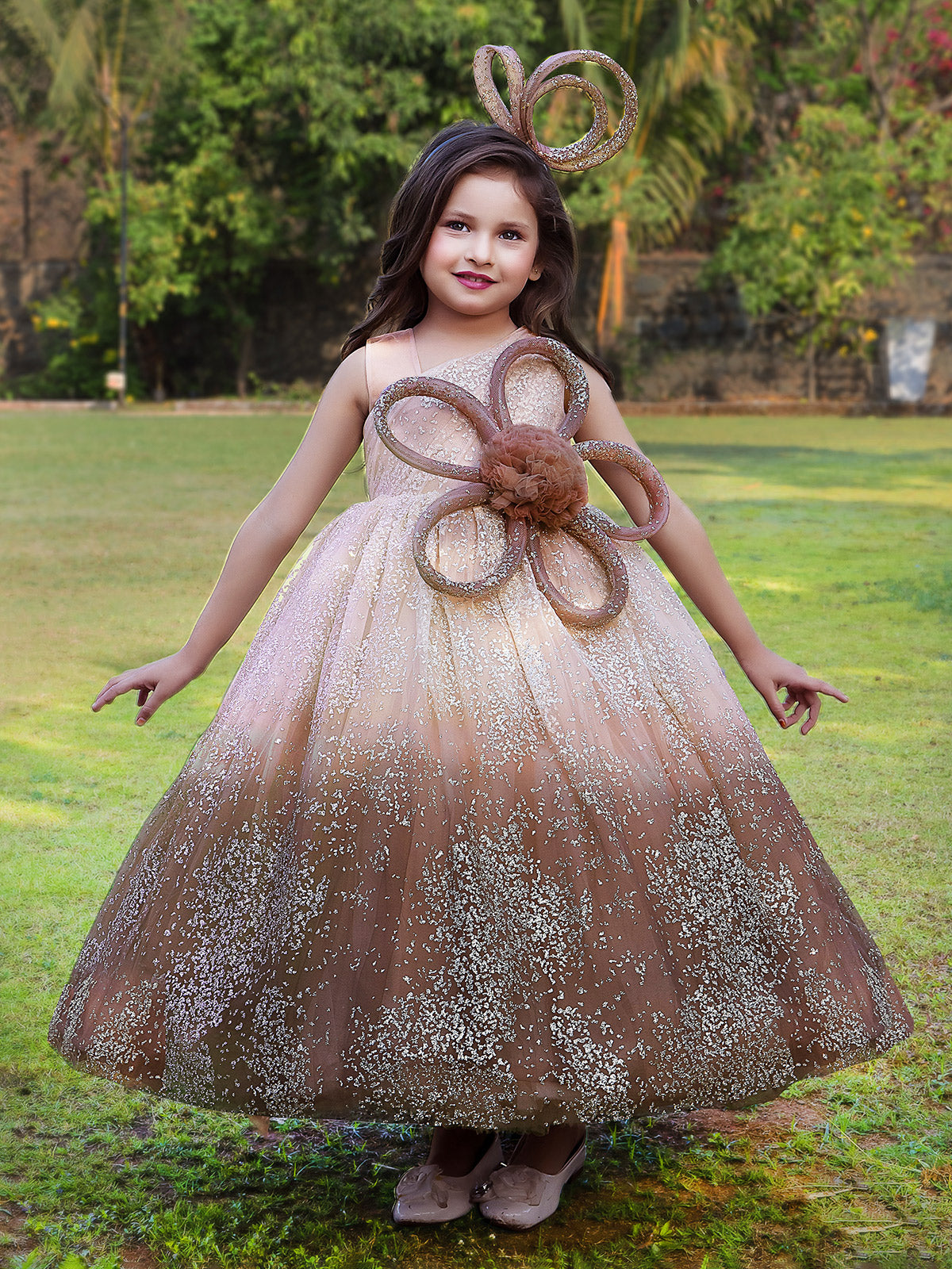 Coffee shaded georgette gown with zari weaving
