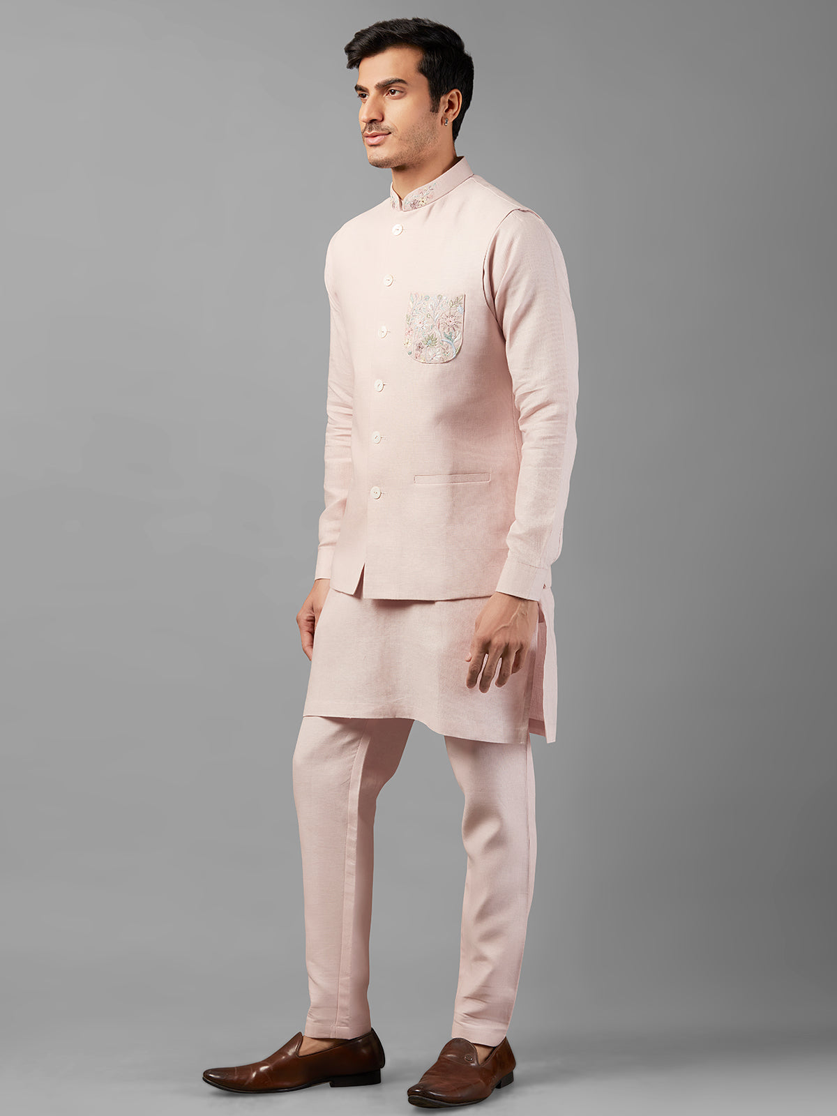Elegant light pink linen waistcoat set