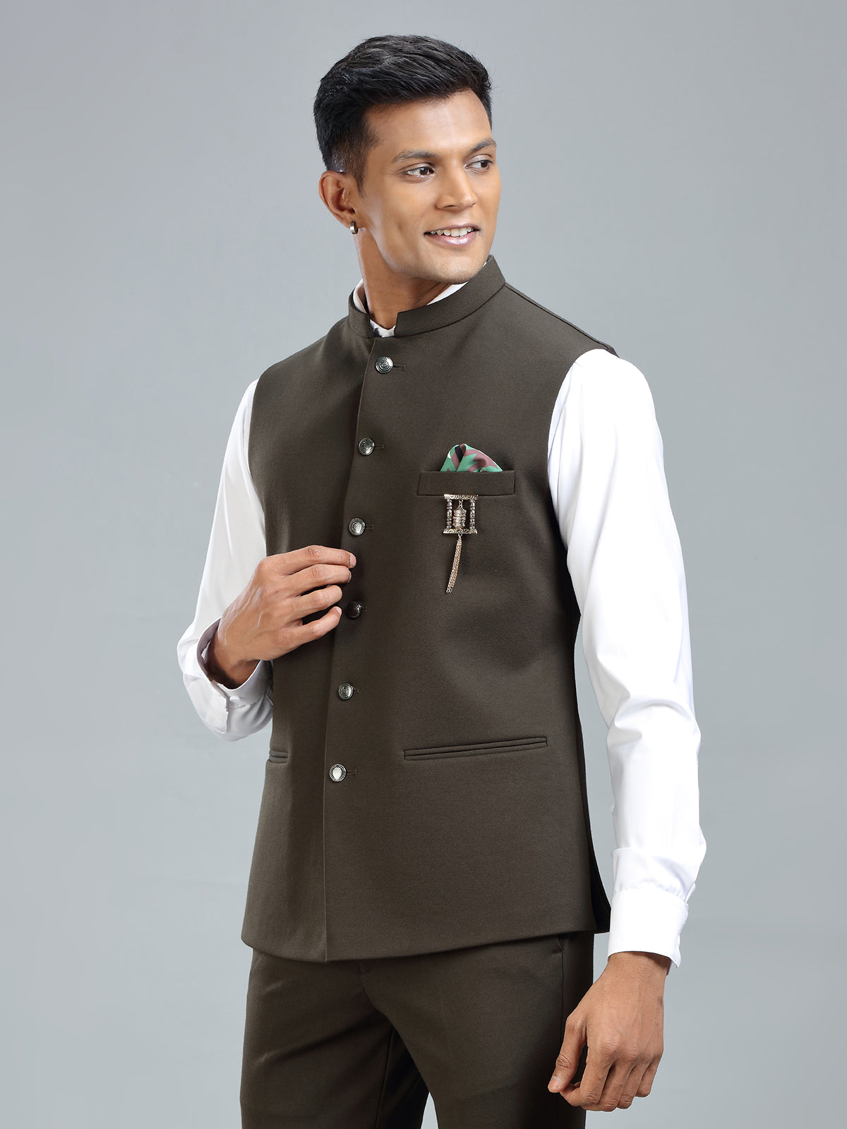 Great impression with green waistcoat for men