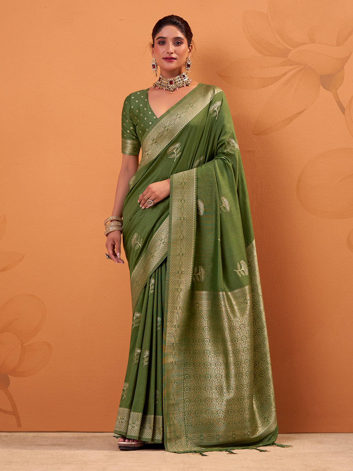 Green tusser silk saree with intricate zari weaving