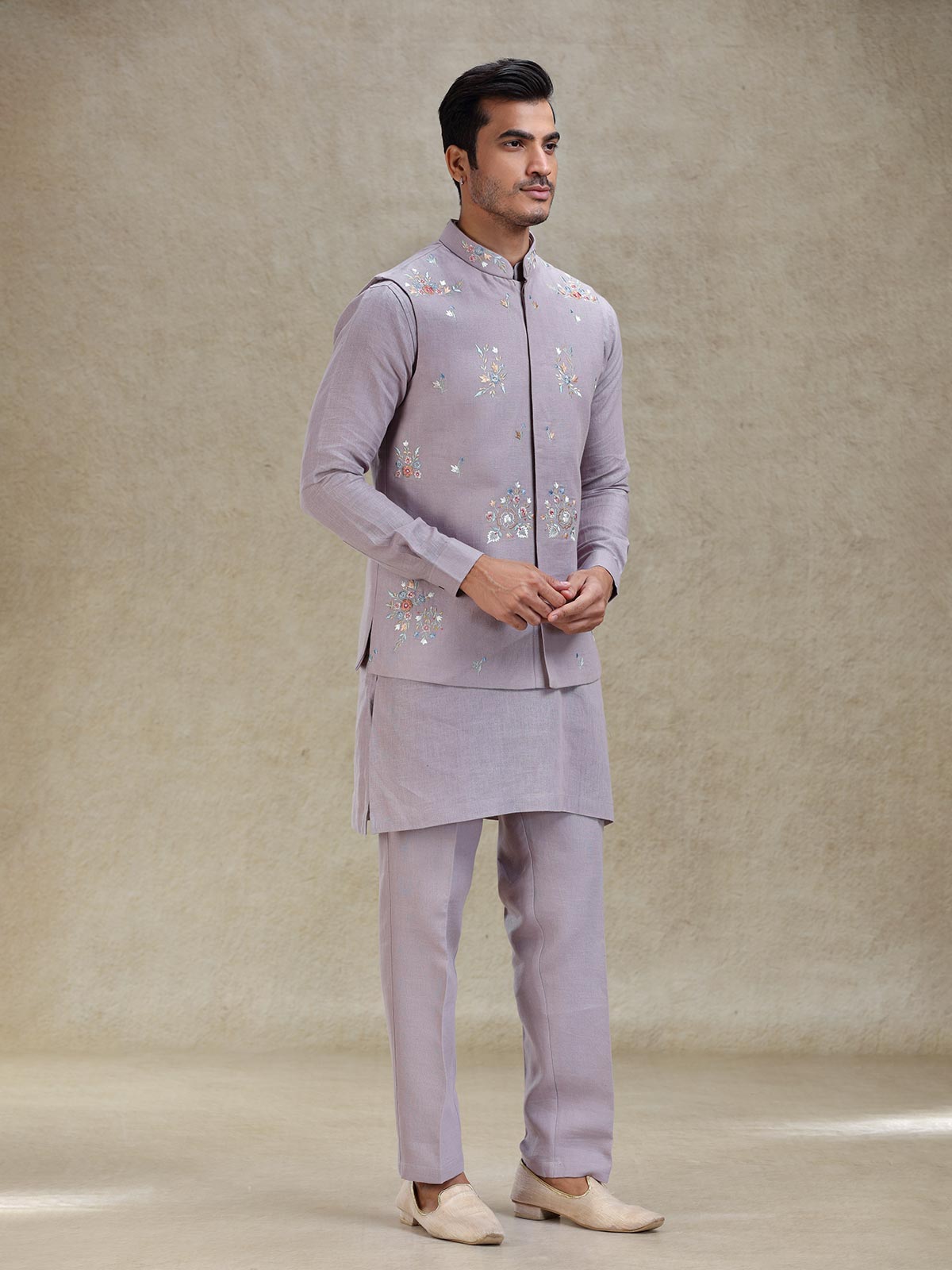 Lilac purple kurta jacket set adorn in embroidery