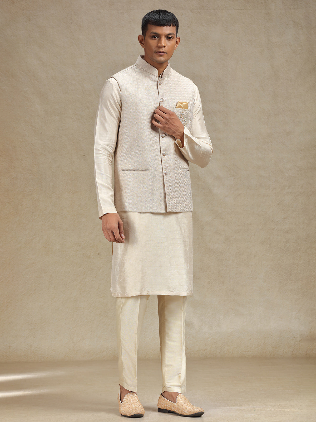 Natural beige waistcoat set with intricate work
