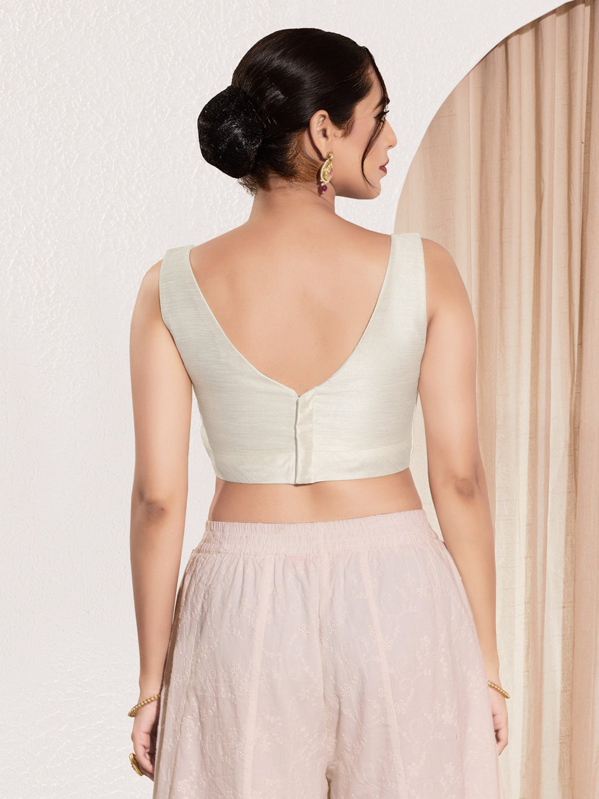 Off white solid mulburry silk u neck blouse