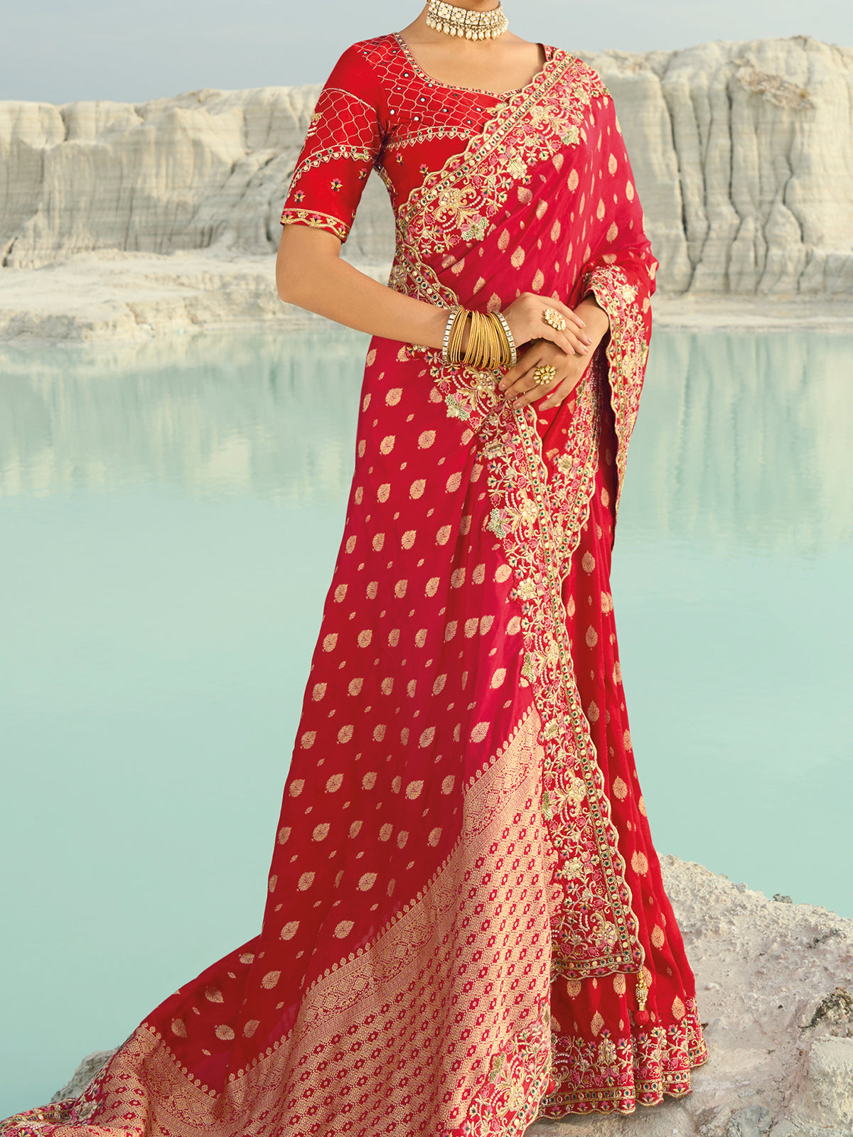 Red dola viscose saree with zari detailing