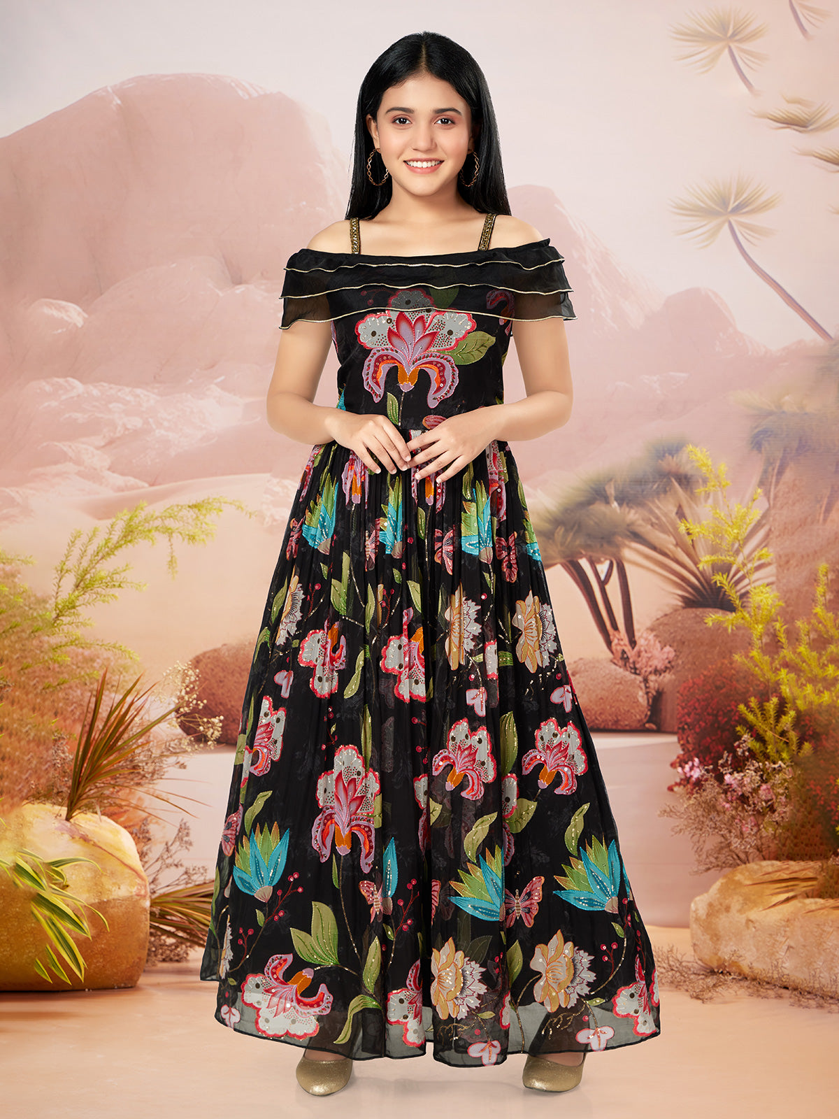 Stylish georgette black gown for girls