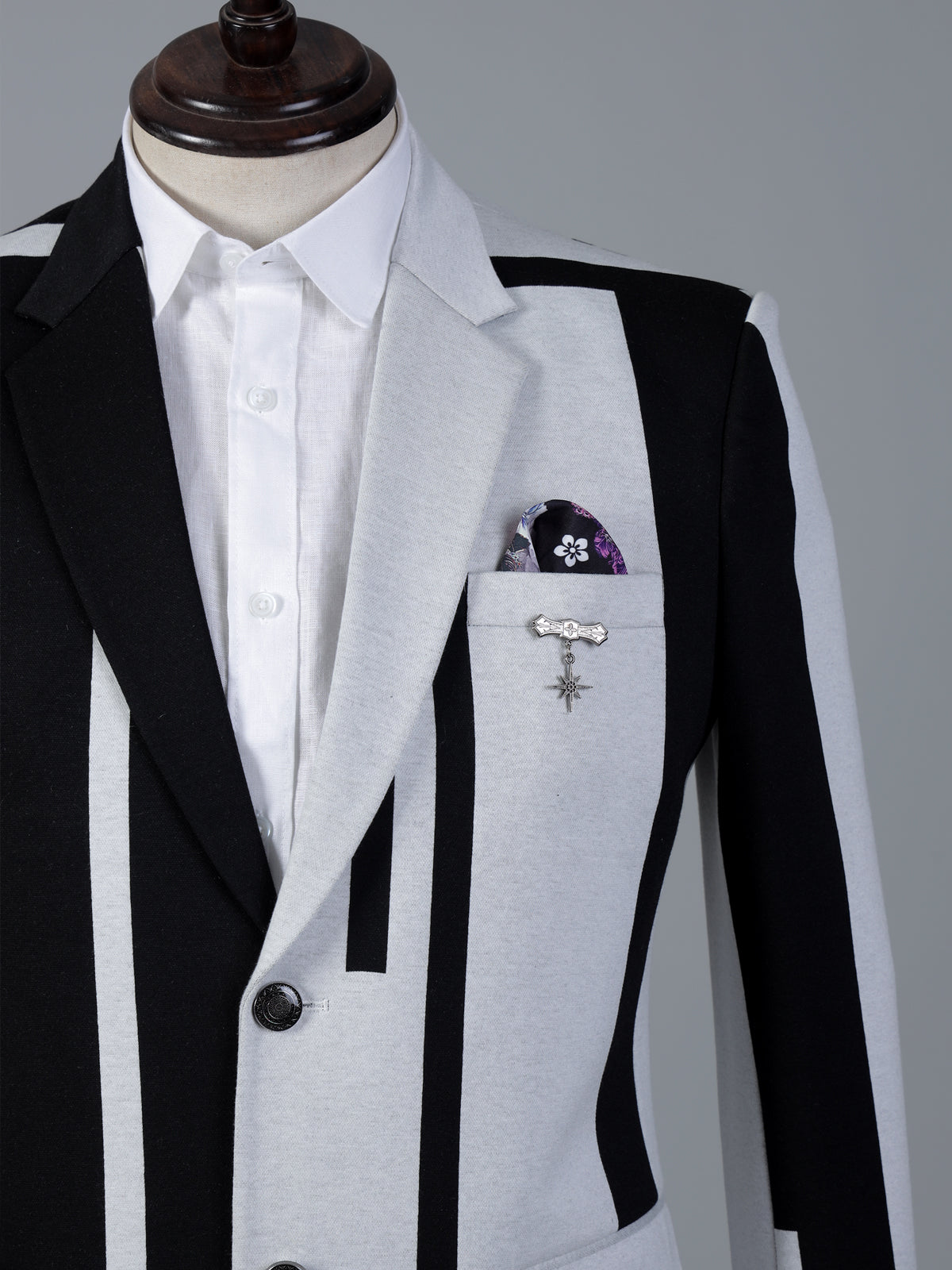 White and black color block style cotton blazer