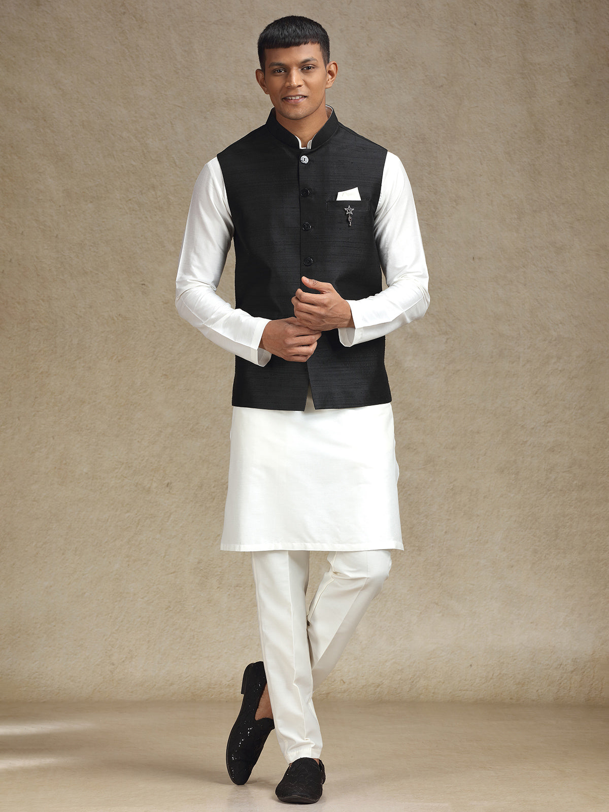 White and black waistcoat set for a stylish appearance