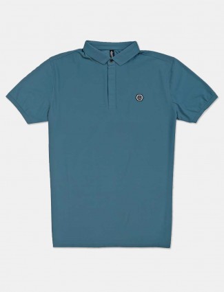 Chopstick green solid slim fit polo t-shirt