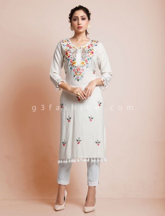 Cream embroidered cotton kurti