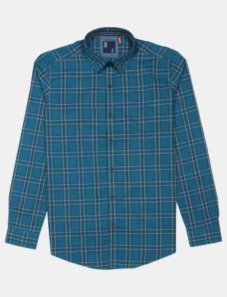Frio cotton blue colored cotton shirt in checks pattern