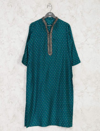 Green printed cotton straight kurti for casual look