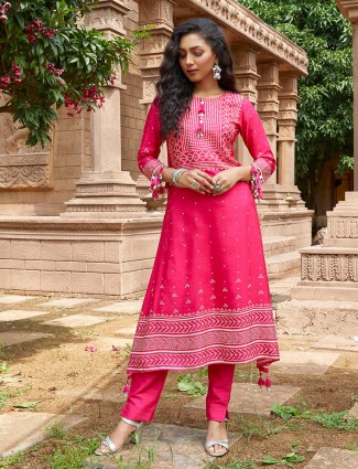 Magenta charming cotton festive look kurti for women