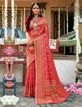 Magenta patola silk saree for wedding ceremonies