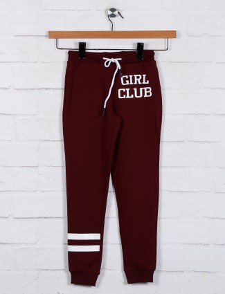 Solid maroon hue cotton jeggings