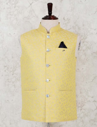 Yellow thread weaving silk waistcoat
