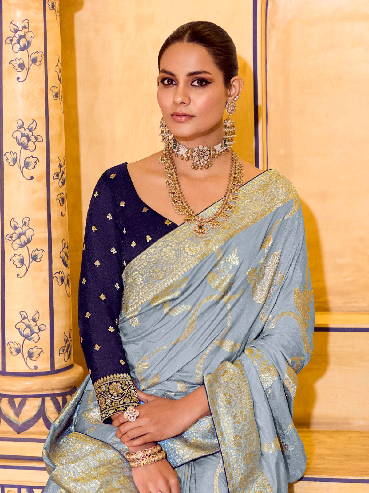 Refined grey banarasi crepe silk saree