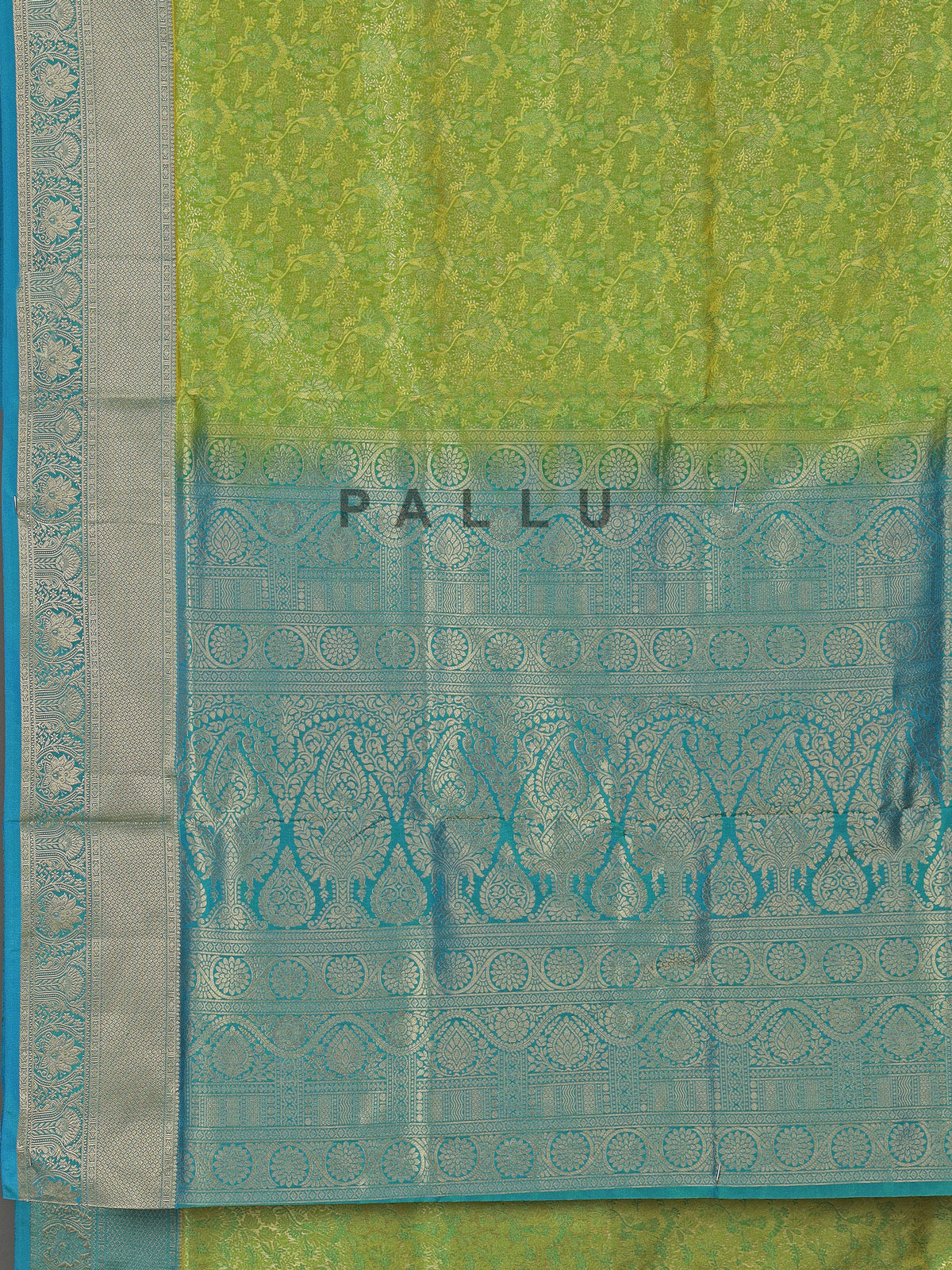 Mehendi green kanjivaram silk contrast border saree
