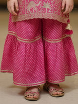 Pink silk shara suit with print