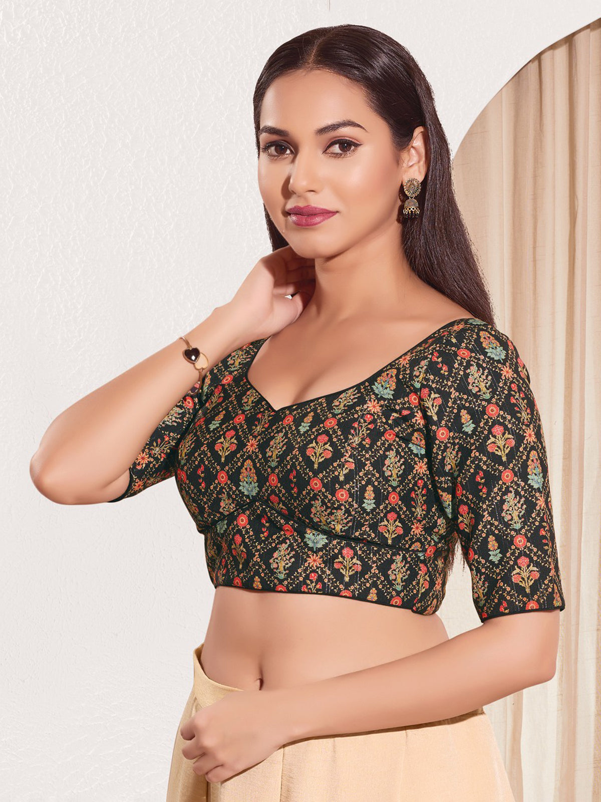 Black viscose rayon sweetheart neck blouse