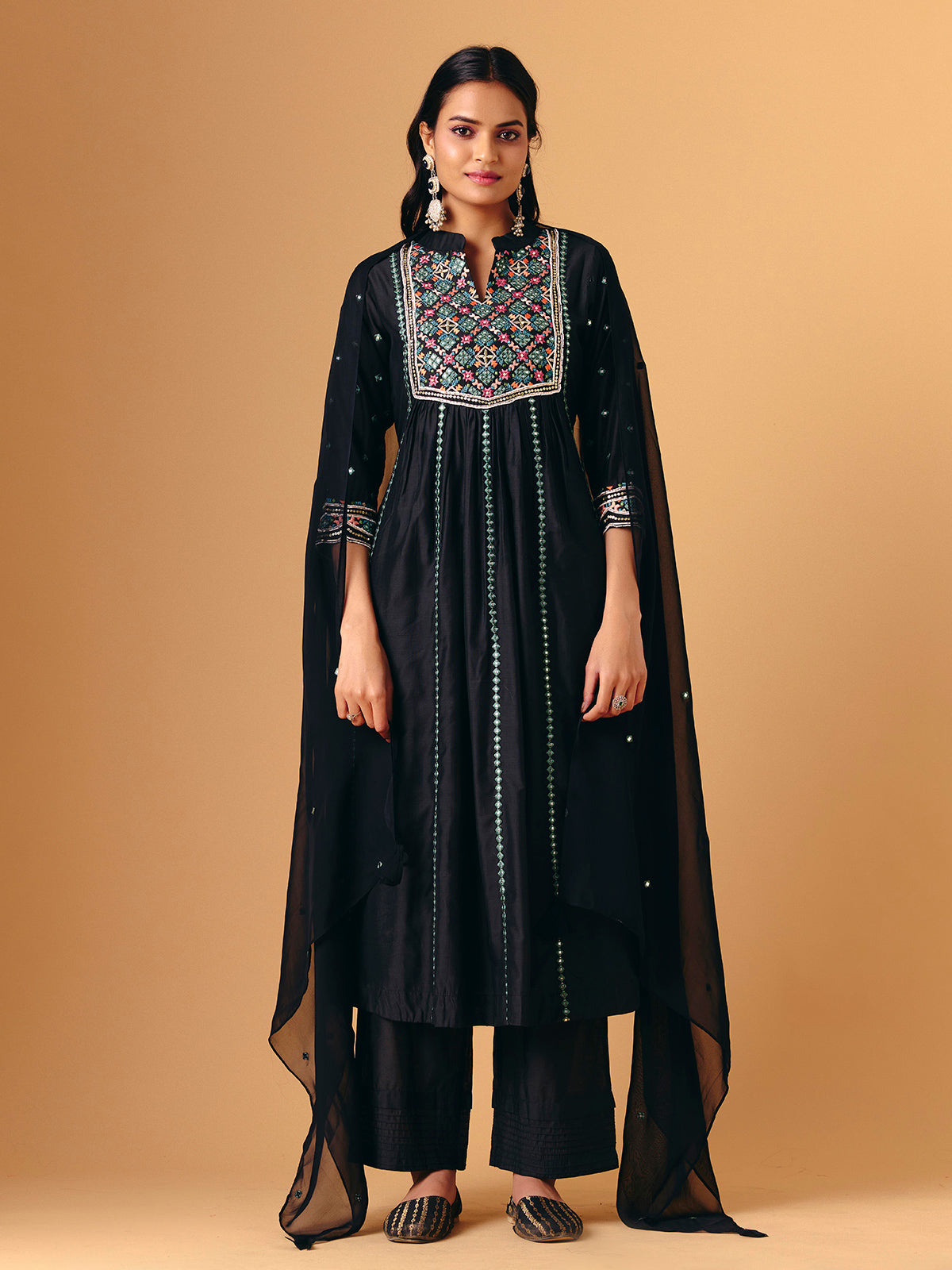 Black cotton silk quarter sleeve pant style suit