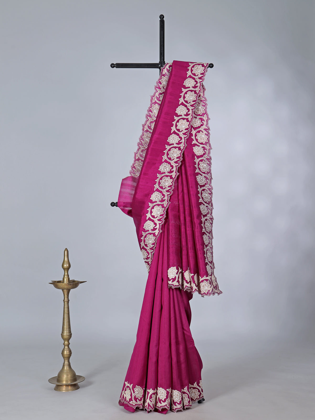 Magenta issue silk saree with cutwork border