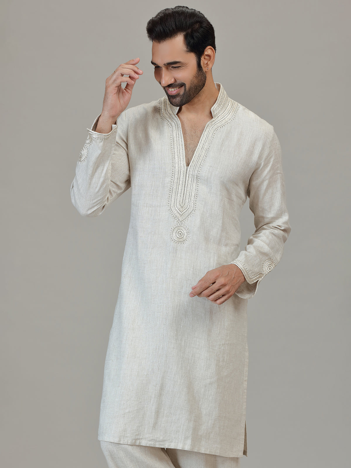 White cutdana detailed mandarin elegance outfit